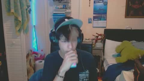 Snapshot of hunteriman chatting on 03-24-26, 08:08 hunteriman online show from 03-24-26, 08:08