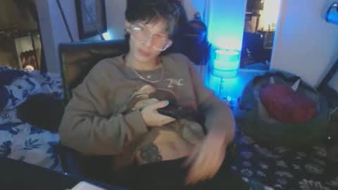 Snapshot of hunteriman chatting on 05-20-26, 07:47 hunteriman online show from 05-20-26, 07:47