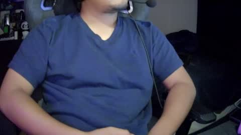 Snapshot of hunterrblood chatting on 09-19-25, 04:14 Hunterr online show from 09-19-25, 04:14