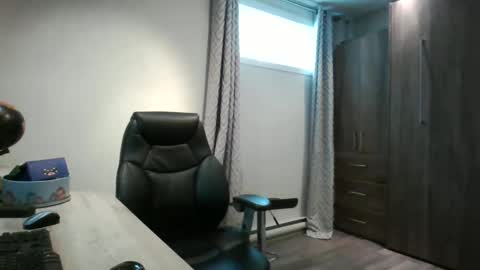 hurley7890 online show from 01-07-25, 07:38