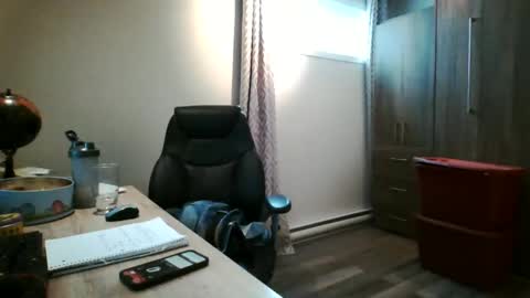 hurley7890 online show from 02-25-25, 08:09