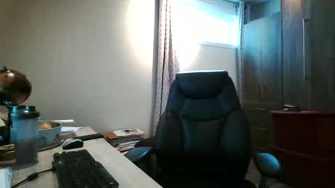 hurley7890 online show from 02-26-25, 01:41