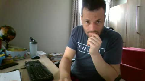 hurley7890 online show from 03-07-25, 02:23