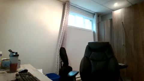 hurley7890 online show from 11-03-25, 02:07