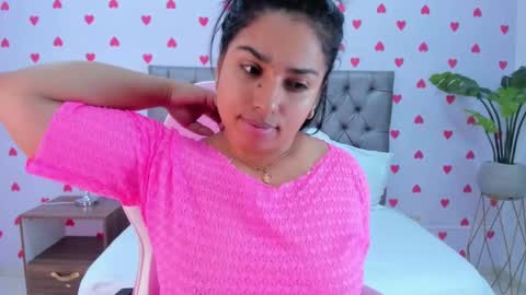Snapshot of hurrem_had chatting on 01-19-25, 02:57 H U R R E M online show from 01-19-25, 02:57