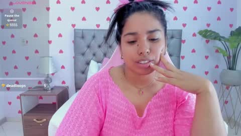 Snapshot of hurrem_had chatting on 01-19-25, 09:01 H U R R E M online show from 01-19-25, 09:01