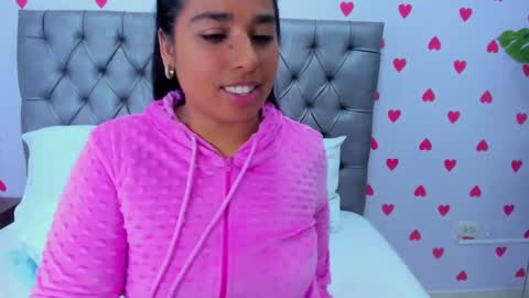 Snapshot of hurrem_had chatting on 02-21-25, 02:28 H U R R E M online show from 02-21-25, 02:28