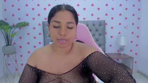 Snapshot of hurrem_had chatting on 03-05-25, 02:36 H U R R E M online show from 03-05-25, 02:36