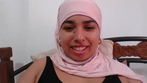 Snapshot of hurrem_had chatting on 10-26-25, 12:33 H U R R E M online show from 10-26-25, 12:33