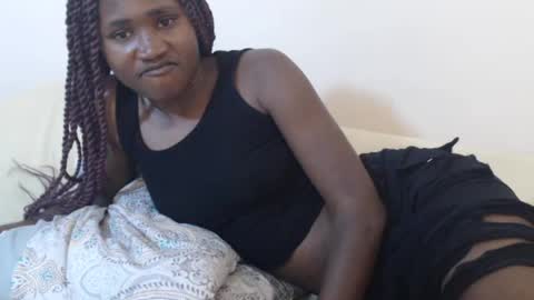 hyacinth_b online show from 07-10-26, 06:07