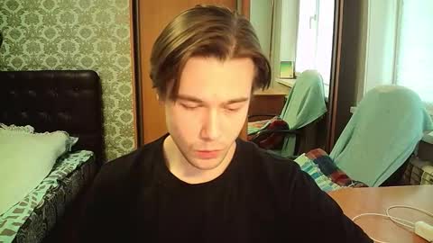 Snapshot of hyakkin chatting on 03-12-26, 11:05 Tom online show from 03-12-26, 11:05