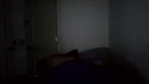 Snapshot of hybrid_lover419 chatting on 02-17-26, 08:44 Hybrid Lover419 online show from 02-17-26, 08:44