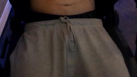 Snapshot of hydenjek chatting on 02-20-26, 01:57 Hydenjek online show from 02-20-26, 01:57