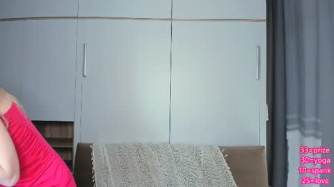 Jenny online show from 06-10-26, 01:43