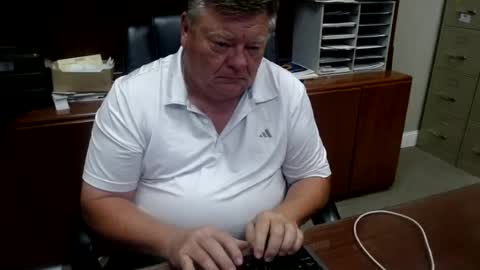 Snapshot of hypnotizing4u chatting on 07-20-26, 11:40 hypnotizing4u online show from 07-20-26, 11:40