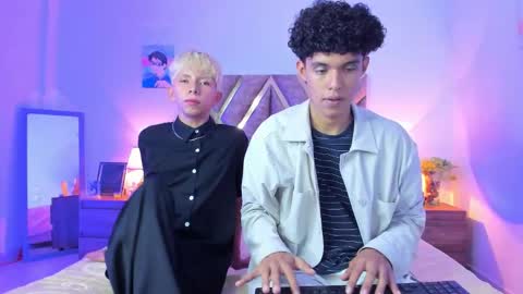 Snapshot of hyunjin_sun chatting on 02-15-26, 04:36 Son Hyunjin online show from 02-15-26, 04:36