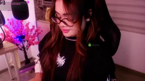 Ari online show from 08-06-26, 02:13