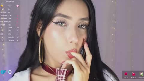 Snapshot of i_amlilithx chatting on 02-09-26, 05:11 - online show from 02-09-26, 05:11