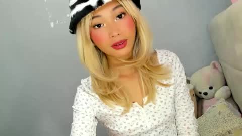 Snapshot of i_can_do_both chatting on 10-14-25, 04:13 jek online show from 10-14-25, 04:13