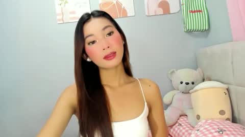 Snapshot of i_can_do_both chatting on 11-25-25, 02:22 jek online show from 11-25-25, 02:22