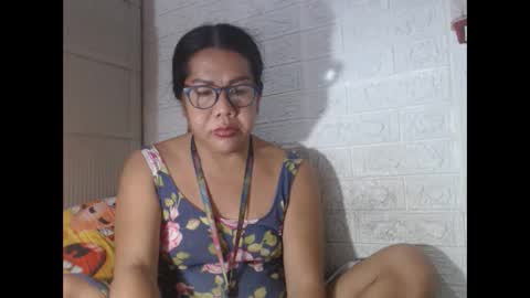 Snapshot of i_drain_u_bitch chatting on 03-03-25, 02:36 jamaeca online show from 03-03-25, 02:36