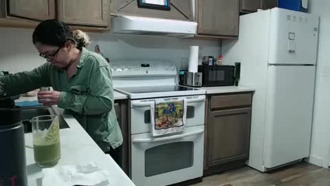 ShortStuff online show from 02-17-25, 04:04