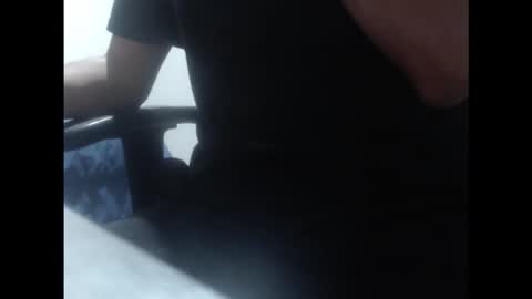 Snapshot of i_love_melissa_ chatting on 12-15-25, 01:48 i_love_melissa_ online show from 12-15-25, 01:48