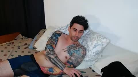 Snapshot of i_man_van chatting on 03-18-26, 02:37 Rylan Chase online show from 03-18-26, 02:37