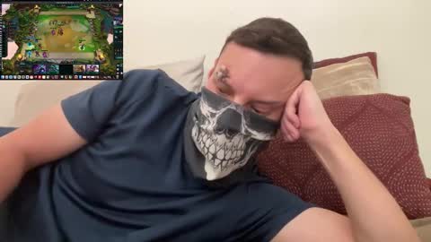 Snapshot of i_o_ro chatting on 11-01-25, 04:14 i o ro online show from 11-01-25, 04:14