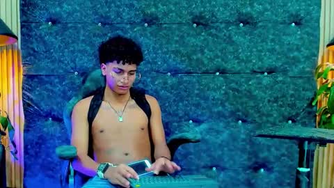 iaan_dalton_ online show from 10-23-25, 12:21