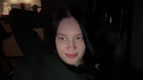    online show from 01-06-26, 06:33