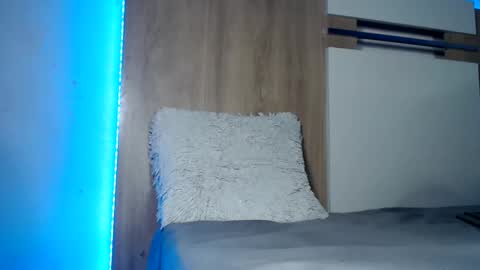 Snapshot of iam_colt chatting on 01-04-25, 10:49 David Colt online show from 01-04-25, 10:49