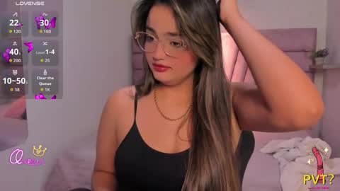 iam_lina online show from 04-11-26, 11:25