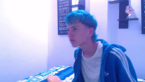 iam_lukas__ online show from 09-27-25, 01:21