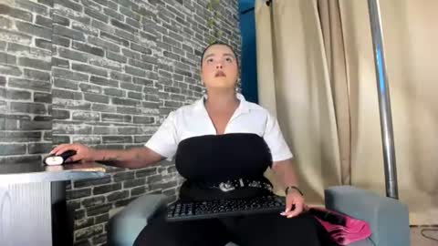 Samy   online show from 07-18-26, 11:03