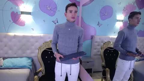 Iam Smith  online show from 01-13-26, 11:59