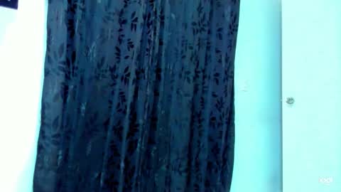 iam_your_fantasy online show from 10-17-25, 11:51