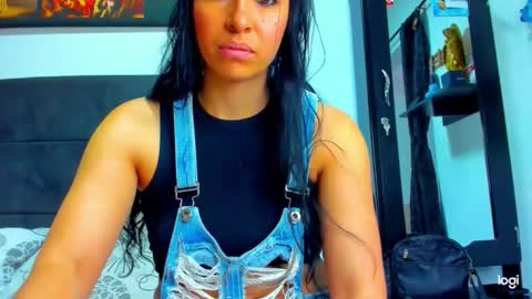 iam_your_fantasy online show from 11-04-25, 10:09