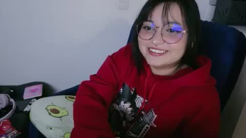 Zoe 3 online show from 07-14-26, 03:00