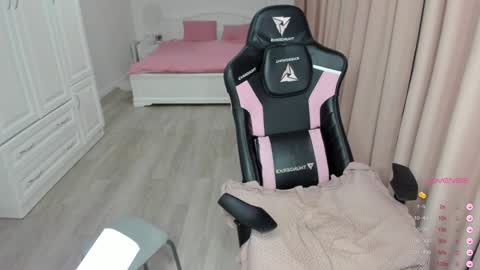 Snapshot of iamcassidy chatting on 02-02-25, 02:06 Cassie STREAMS HERE EVERYDAY online show from 02-02-25, 02:06