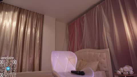 Claire online show from 02-16-25, 07:49
