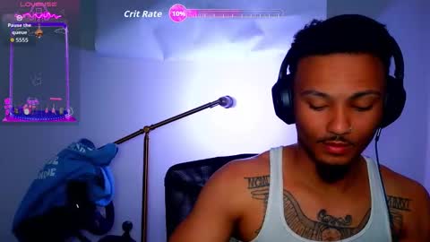 Snapshot of iamdaddy1024 chatting on 03-25-26, 06:25 LORD DADDY STRAIGHT MALE online show from 03-25-26, 06:25