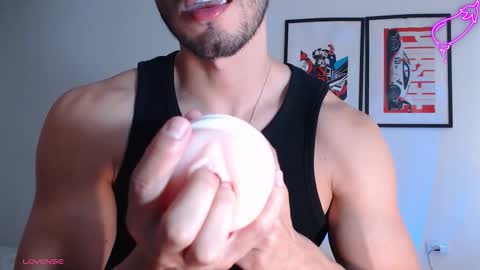  INDEPENDENT MODEL online show from 10-22-25, 01:22