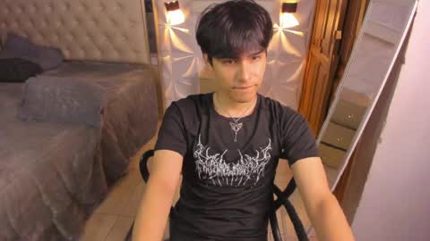 iamjuanjoc online show from 04-10-26, 03:56