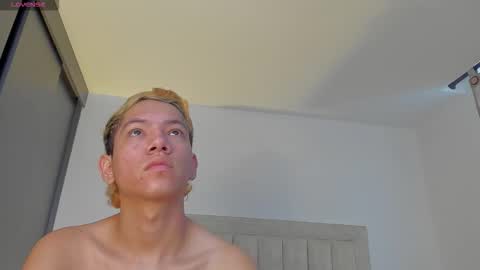 Juliiiiian online show from 11-27-25, 11:56