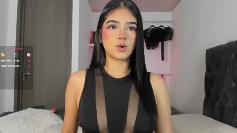 Snapshot of iamjulietaa chatting on 09-17-25, 06:31 online show from 09-17-25, 06:31