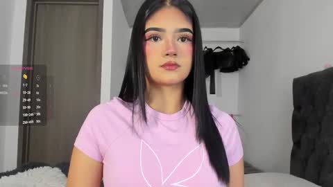 Snapshot of iamjulietaa chatting on 10-07-25, 07:00 online show from 10-07-25, 07:00