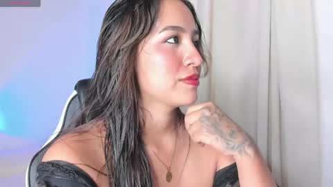 Lara online show from 04-15-26, 02:13