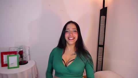 Camila online show from 12-13-25, 10:59