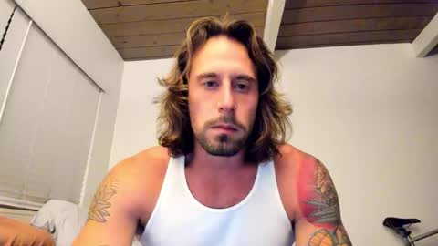 Snapshot of iamtarzan91 chatting on 10-15-25, 05:07 Iamtarzan91 online show from 10-15-25, 05:07